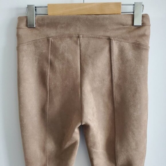 Spanx Faux Suede Rich Caramel Leggings Size SP - Picture 4 of 9
